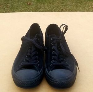 Converse Black Suede